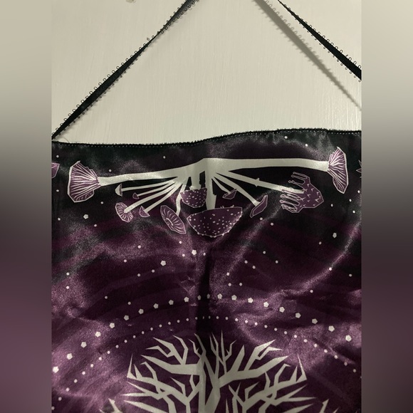 Bottanical Tarot Reading Cloth - Picture 3 of 5